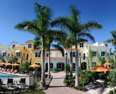 Centra Falls Pembroke Pines